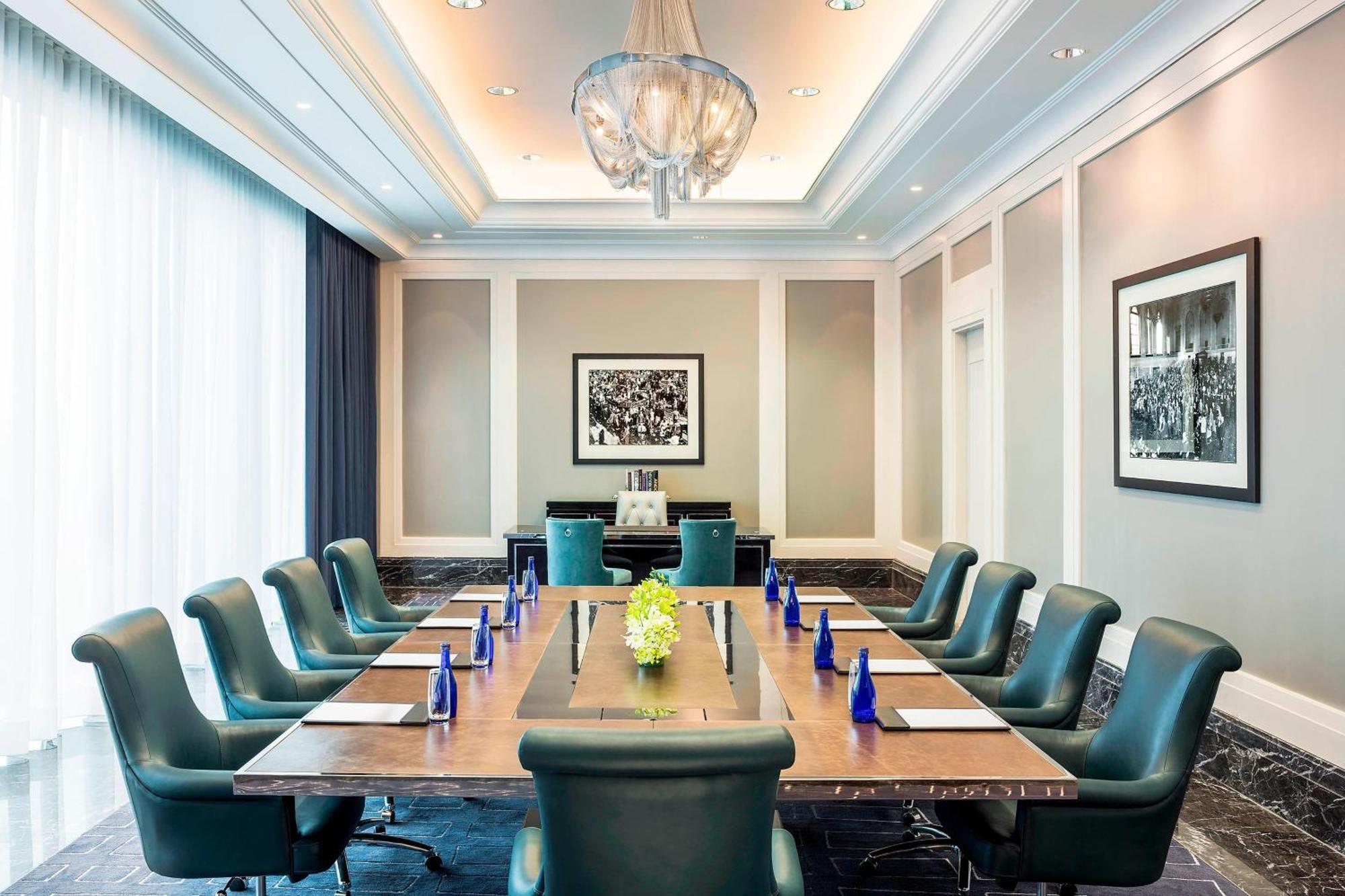 The St. Regis Kuala Lumpur Hotel Eksteriør billede